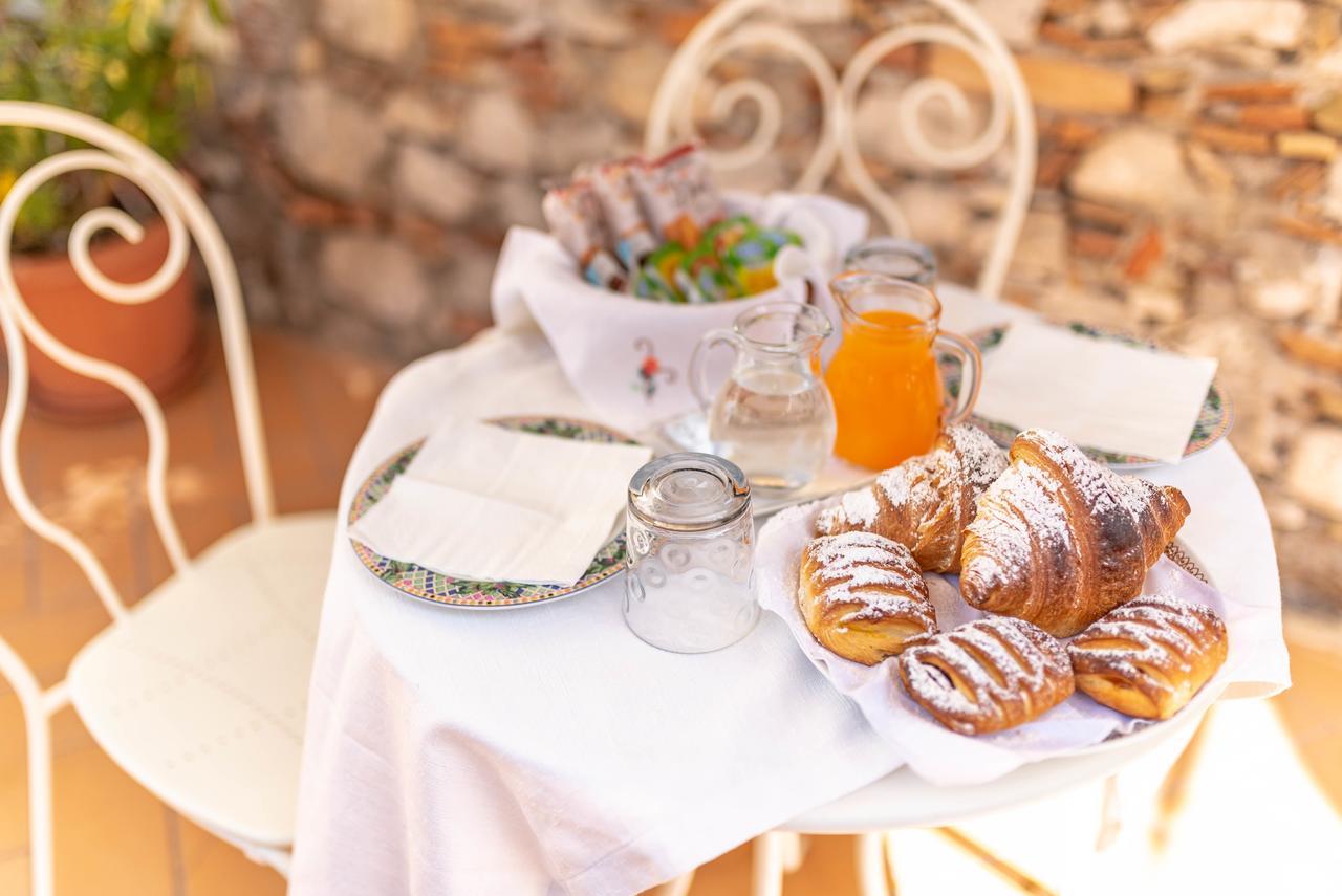 Bed And Breakfast Dionisio Taormina Zewnętrze zdjęcie